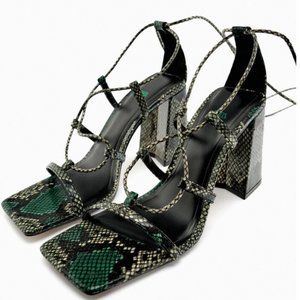 Zara Chunky Lace Up Block Heel Sandals 1340/010